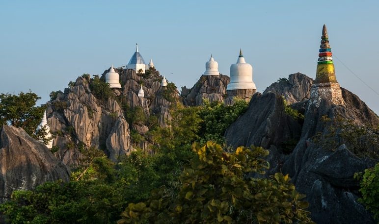 วัดเฉลิมพระเกียรติพระจอมเกล้าราชานุสรณ์